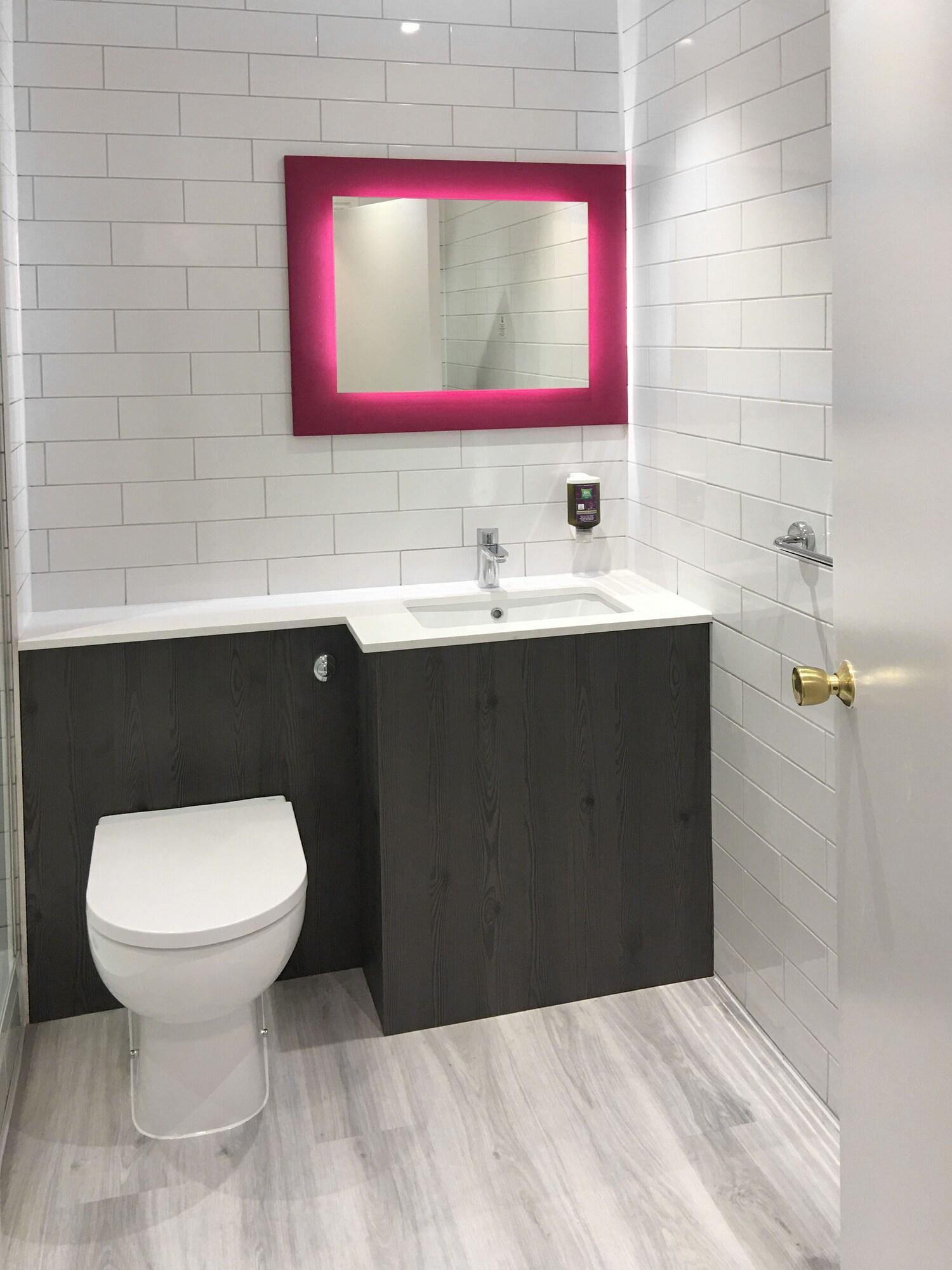 Hotel Ibis Styles Reading Oxford Road Esterno foto